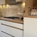 Chalet Met Veel Buiten Ruimte